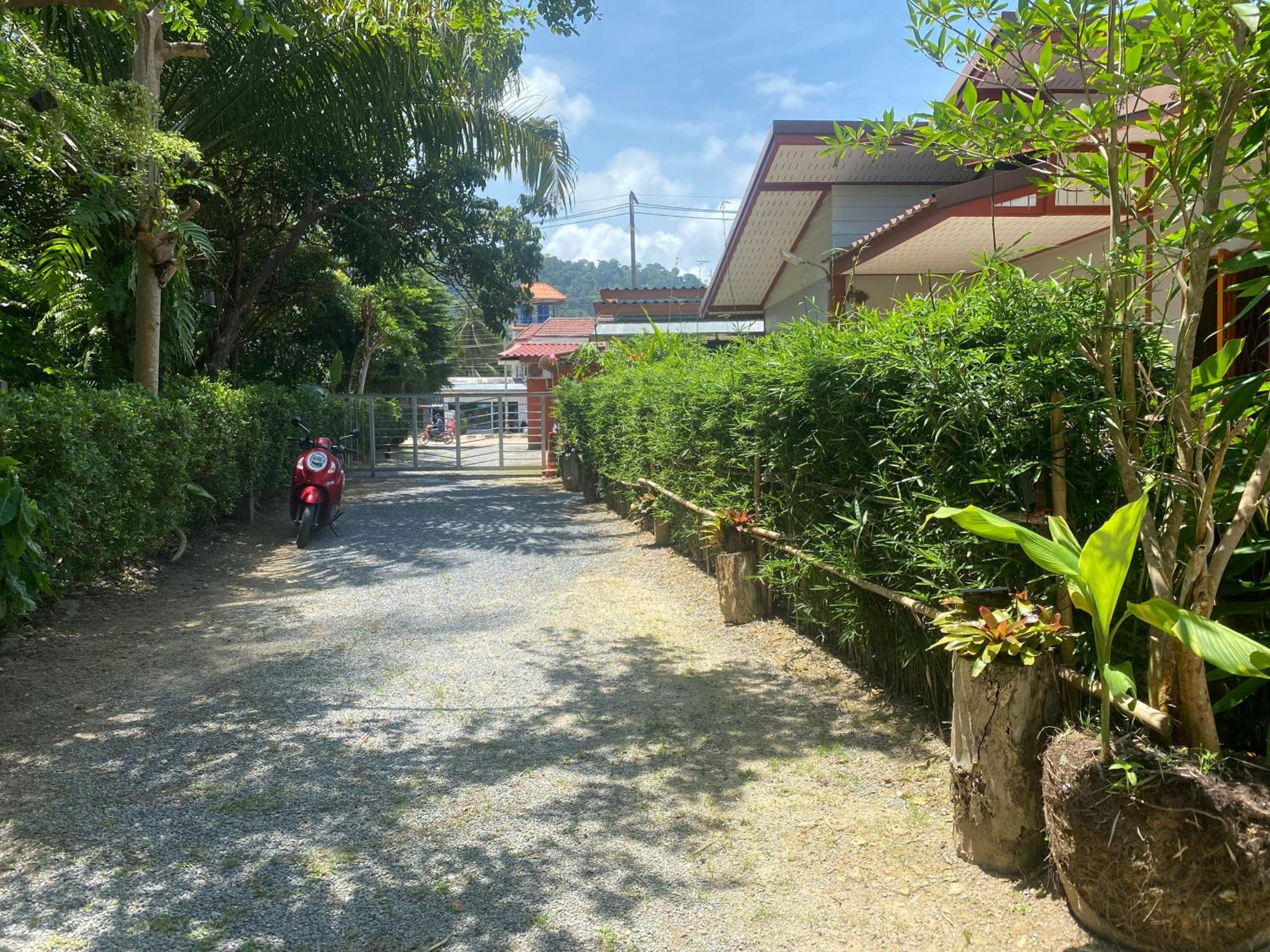 Hostel Baan Longhaad Ko Lanta Zewnętrze zdjęcie
